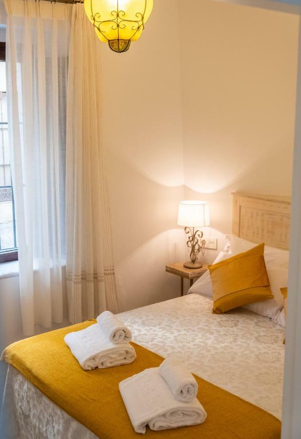 La Juderia Del Buen Viaje Apartment เซบีญา ภายนอก รูปภาพ